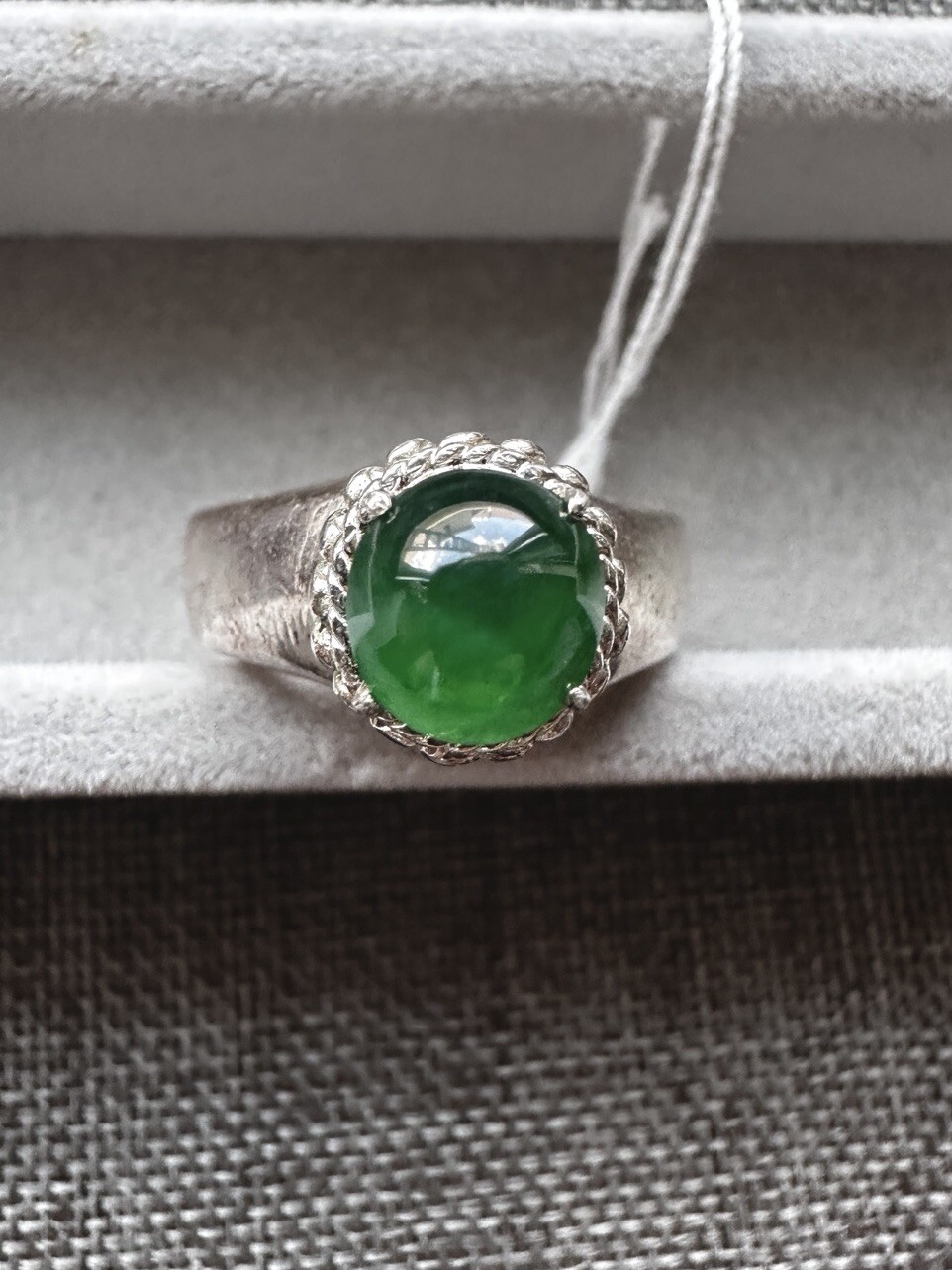 1.39CARET NATURAL BURMA JADEITE JADE TYPE A LOOSE GEMSTONE GREEN COLOR