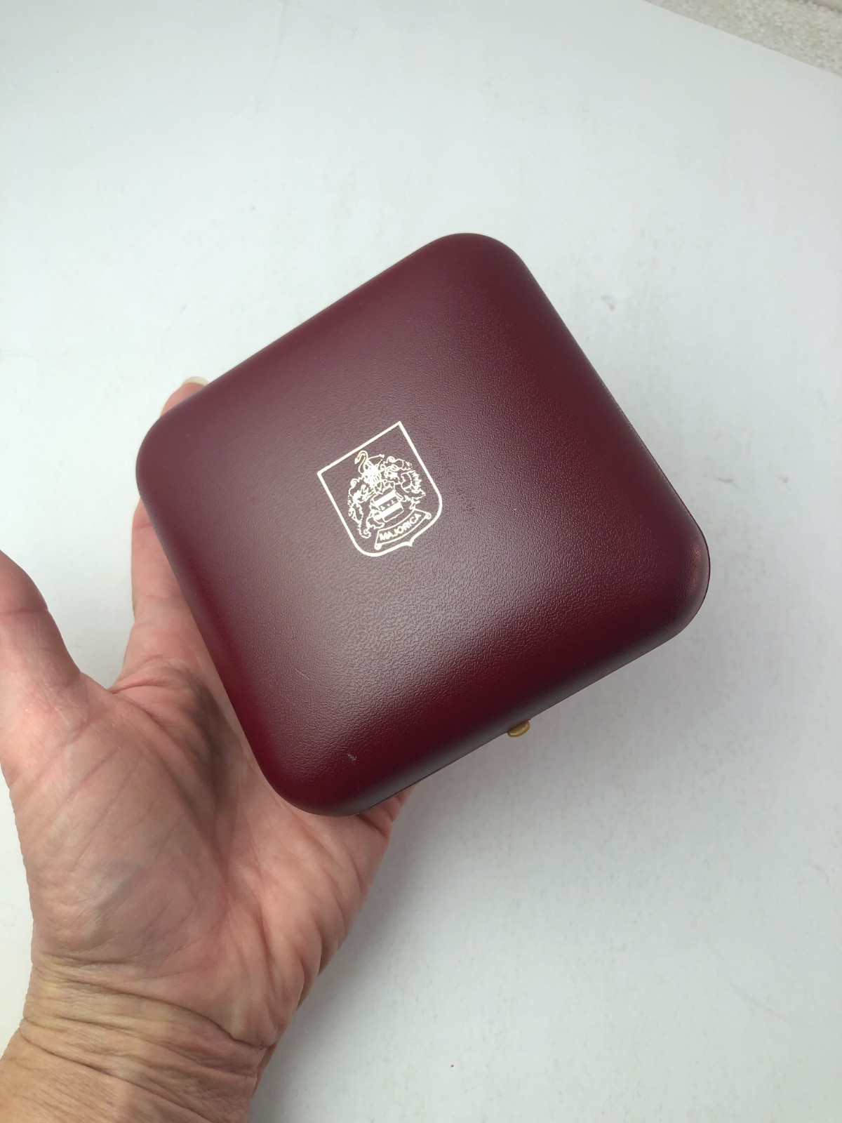 Red Burgundy Majorica Display Jewelry Presentation Box Snap Closure