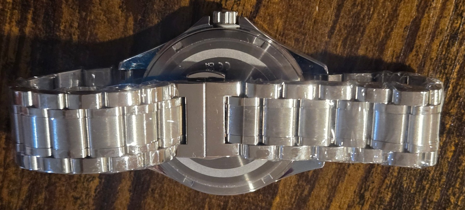 Hugo Boss Mens Watch 1530323 Black Dial Quartz 42mm with BOX and TAGS !!