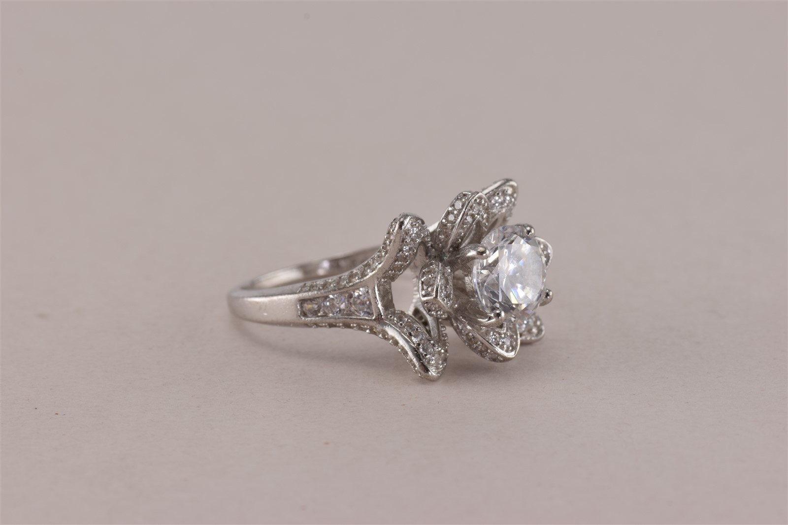 Fuzion Creation Sterling Silver Cubic Zirconia Statement Band Ring 925 Sz: 8