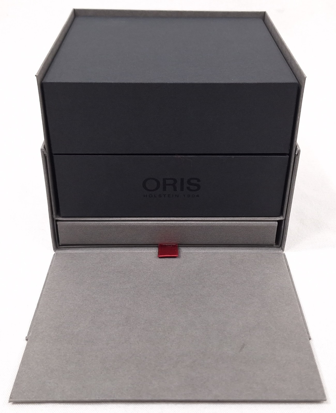 Oris Aquis Date Calibre 400 41.5mm Men’s Watch – 01 400 7769 4157-07 8 22 09PEB
