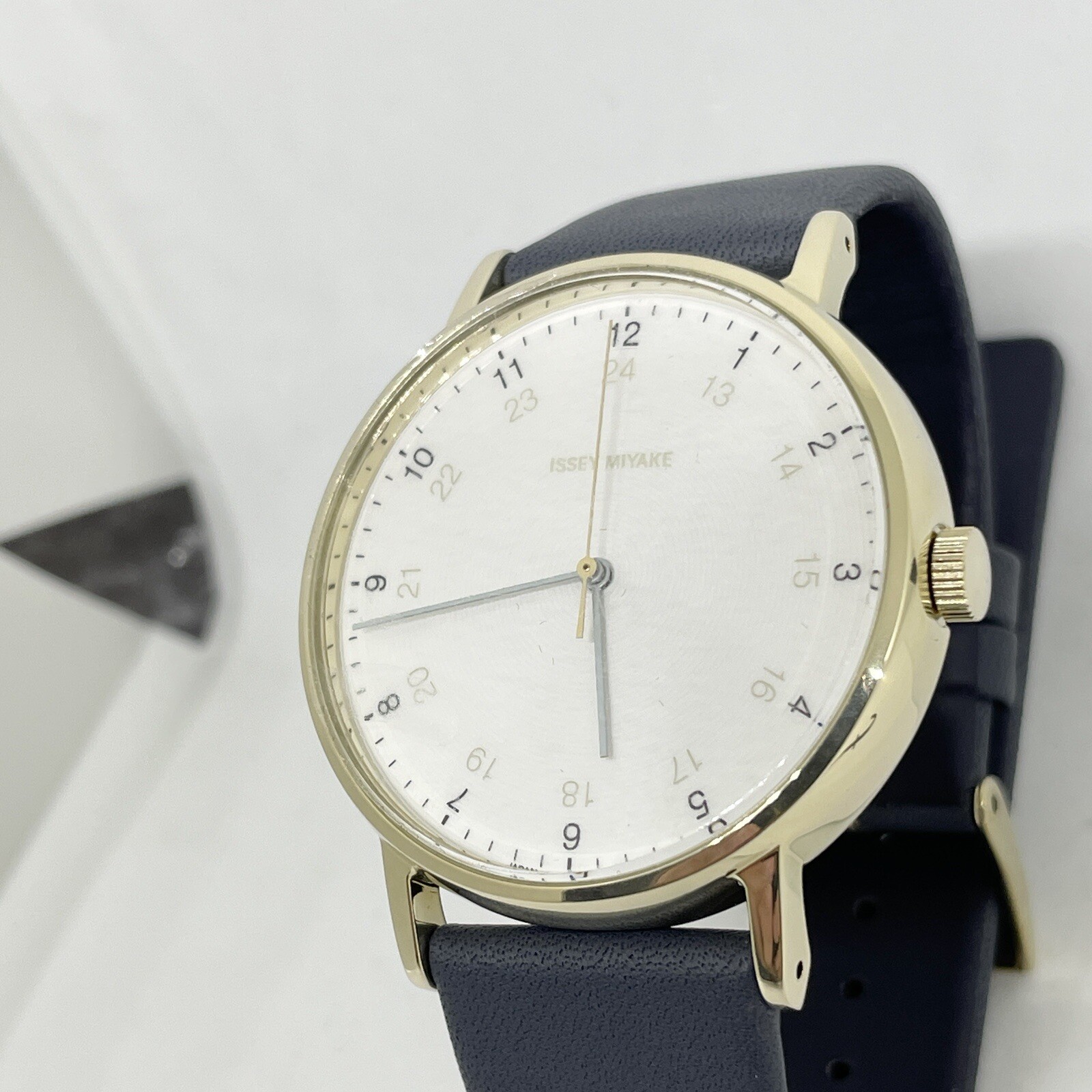ISSEY MIYAKE F NYAJ706 Analog Quartz Watch Designed by Ichiro Iwasaki SEIKO JP