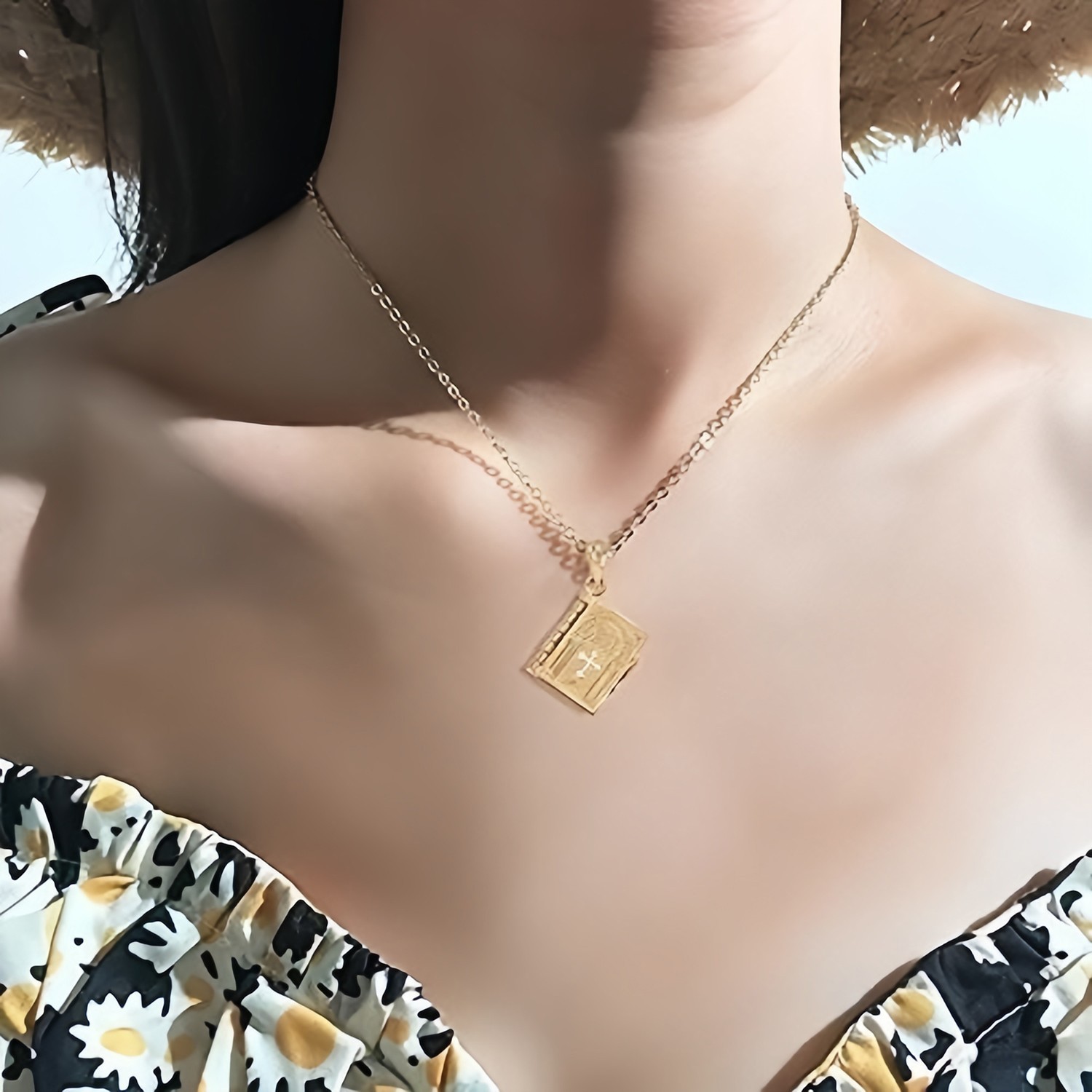 Silver Tone Hinged Bible Book Cross Pendant Necklace Religious Jewelry Unisex US
