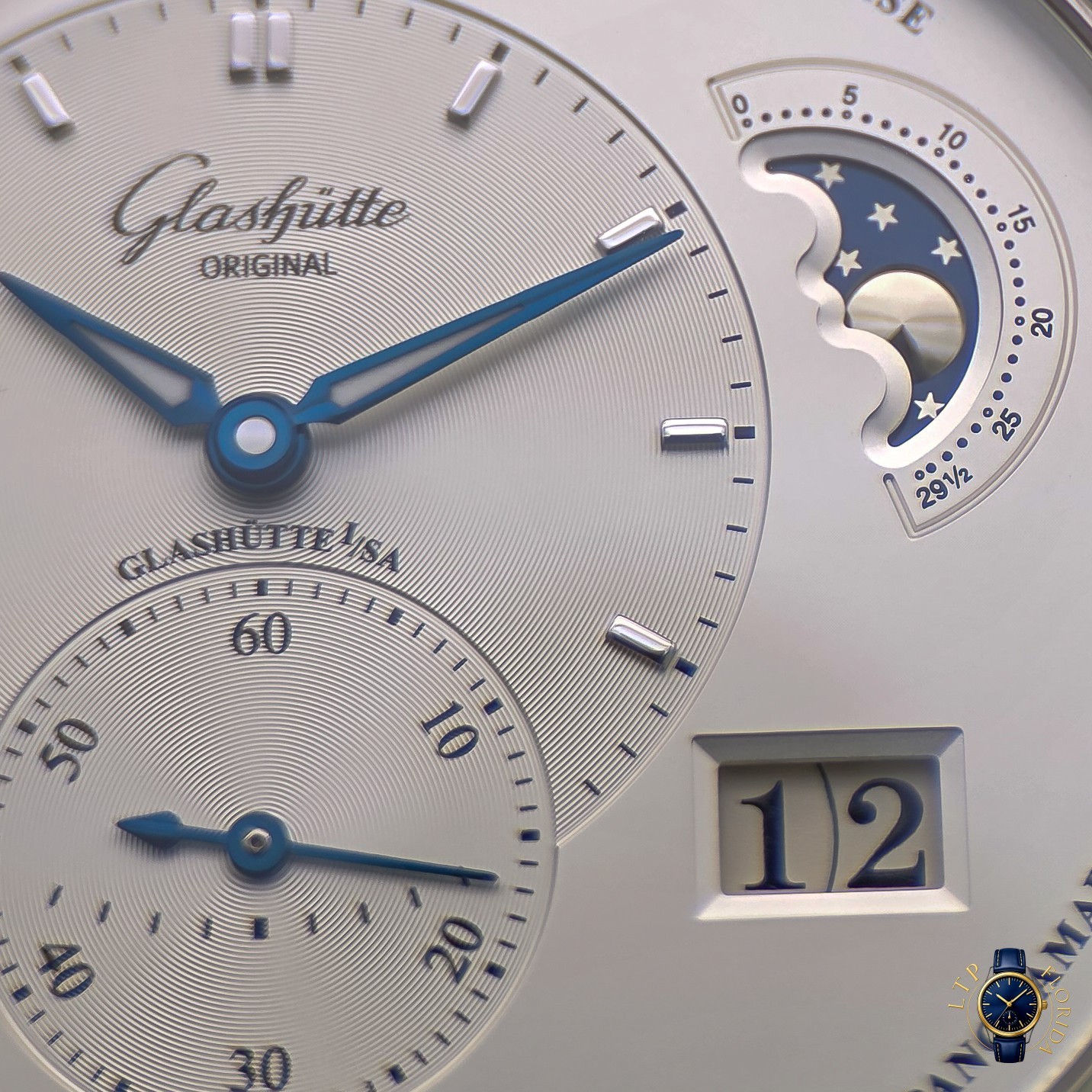 2025 Glashütte Original PanoMaticLunar Silver Dial – 40MM – 1-90-02-42-32-05