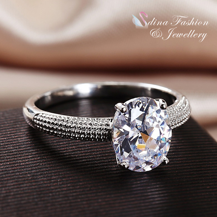 18K White Gold Plated Cubic Zirconia Stunning Single Oval Cut Engagement Ring