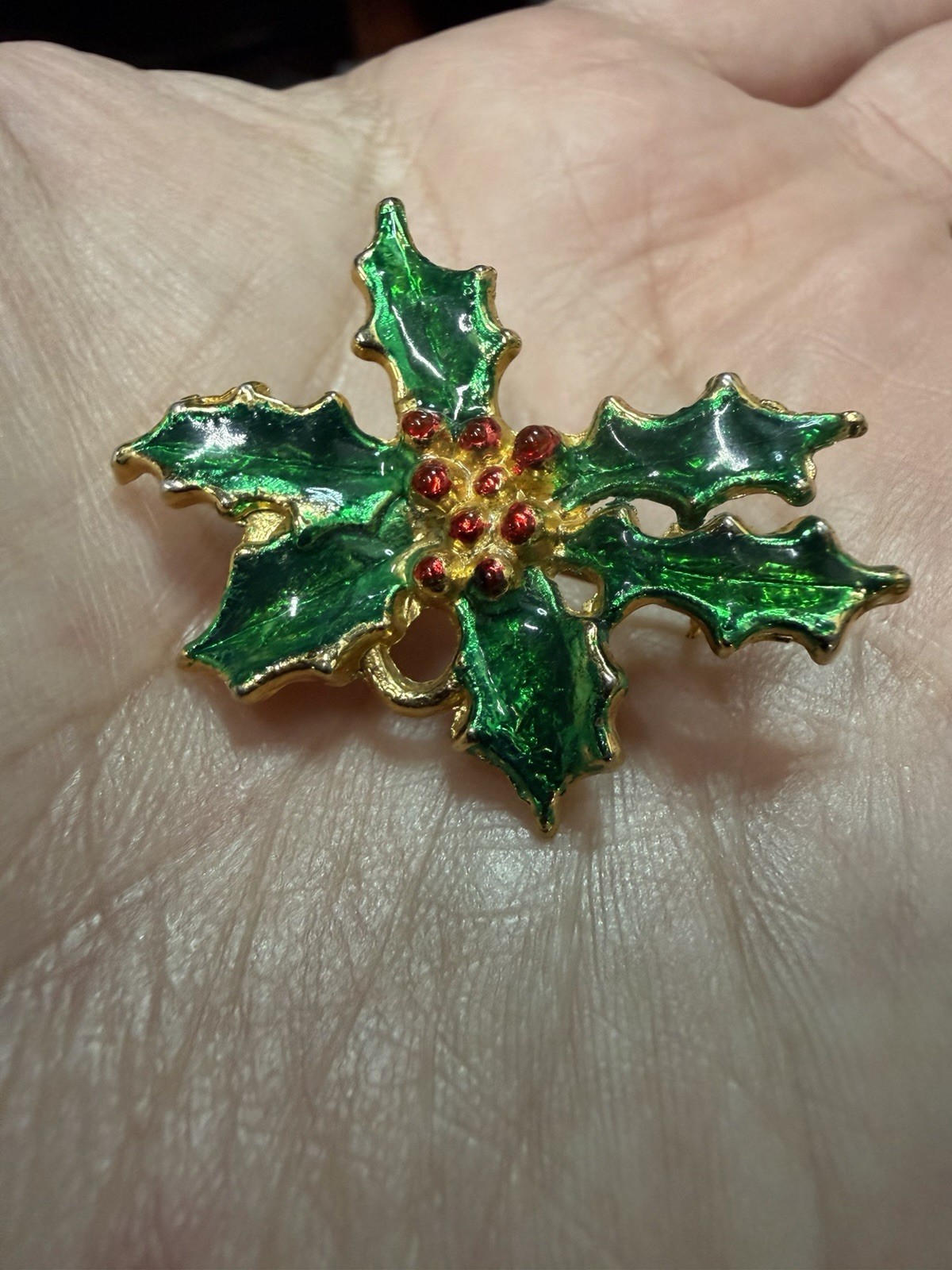 Vtg Christmas Holly Poinsettia Collectible Costume Jewelry Brooch Pin Gold Tone