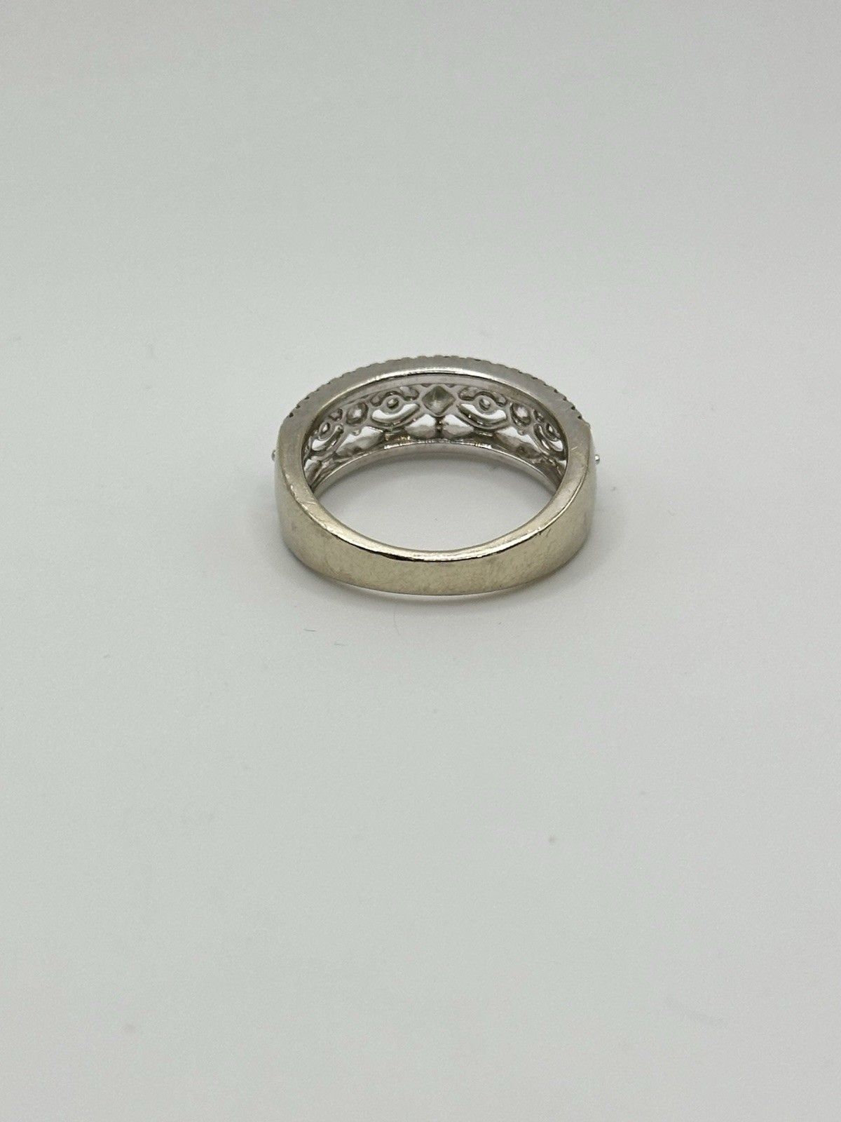 Kay’s The LEO First Light Natural Diamond Anniversary Band Ring 14k White Gold