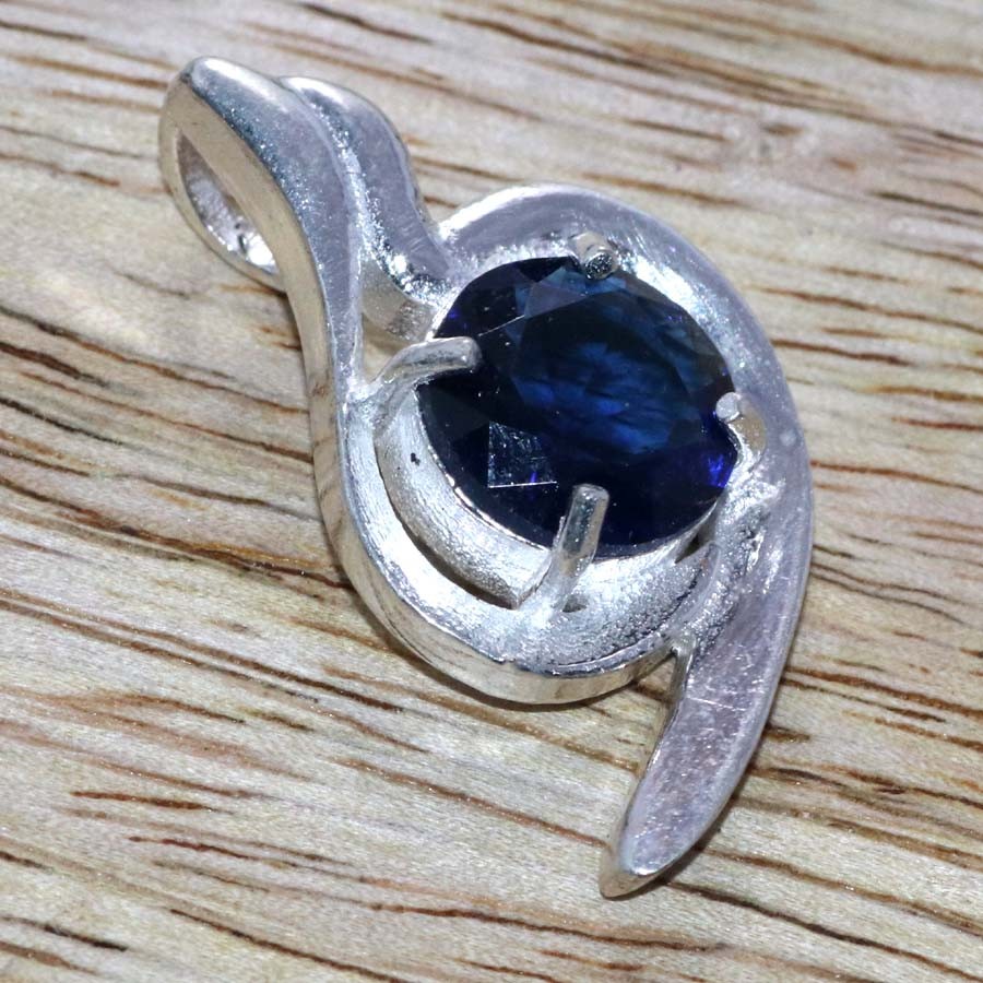 Decent Iolite Topaz 925 Silver Plated Pendant 1.2″ Festive Gifts Trendy JW