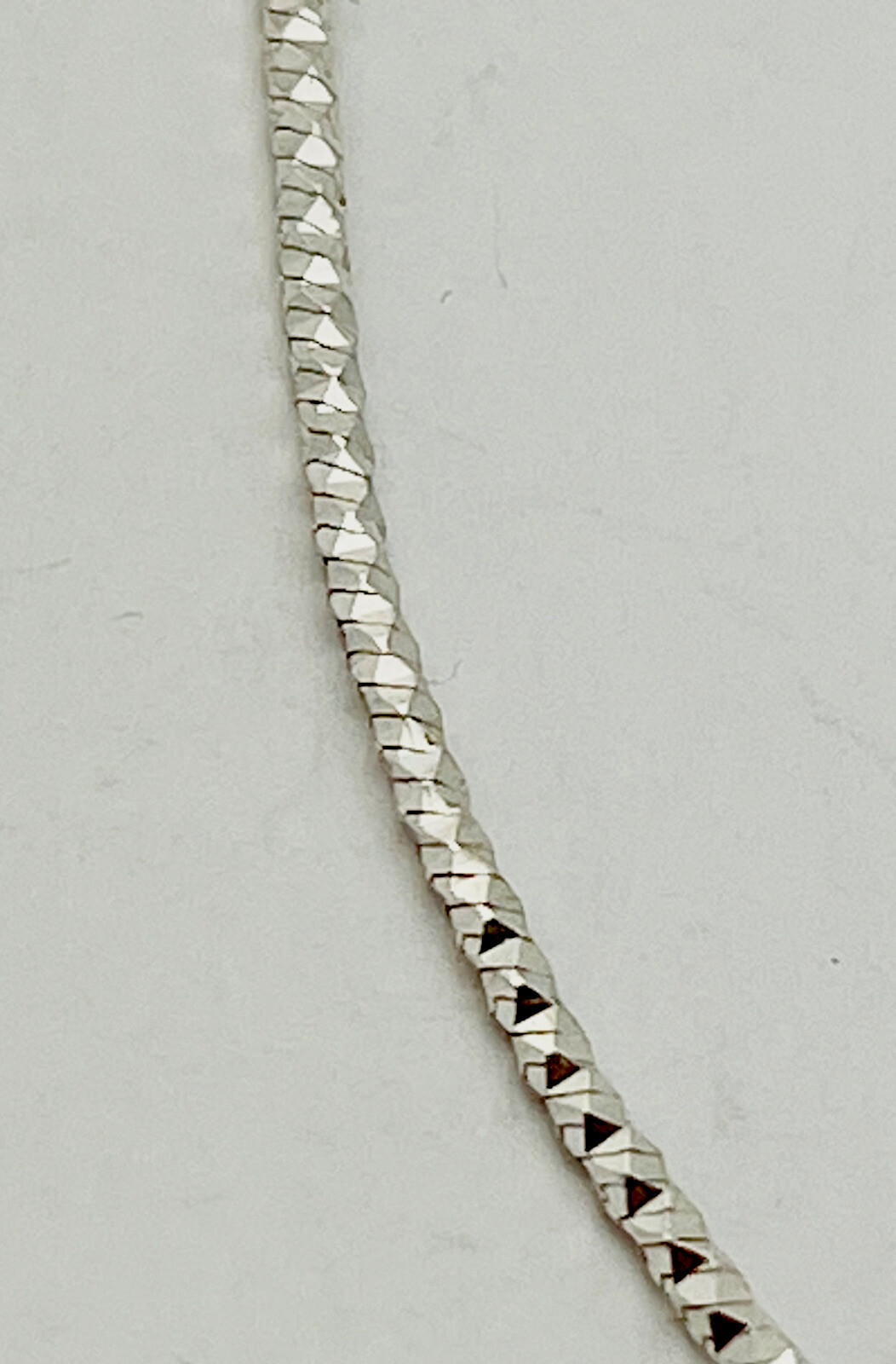 925 Sterling Silver Diamond Cut Snake Bracelet 8”