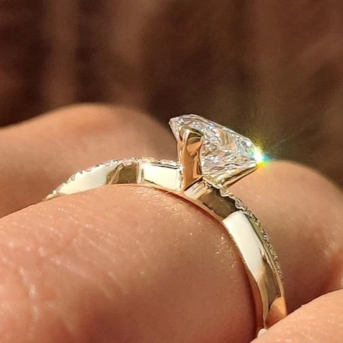IGI Certified Heart Cut Diamond Ring Lab Grown 2.4 Ct 14k Yellow Gold VVS E F