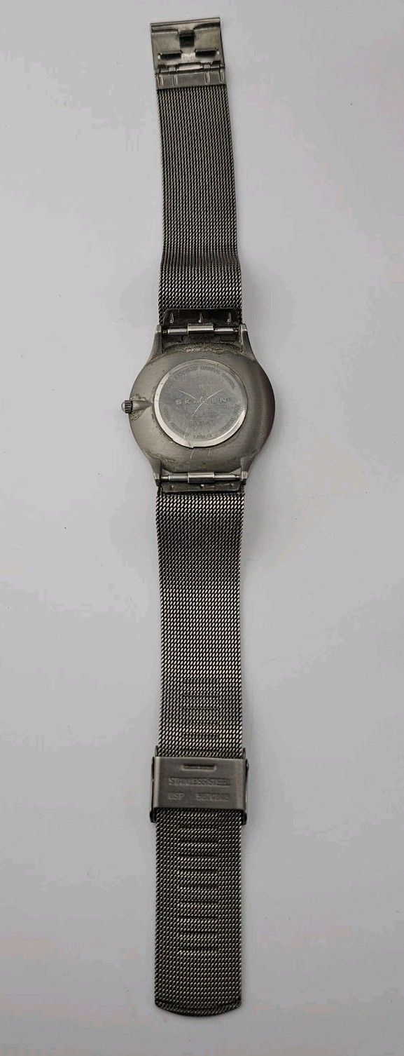 Skagen Denmark Titanium Ultra Thin Watch for Men-New Battery