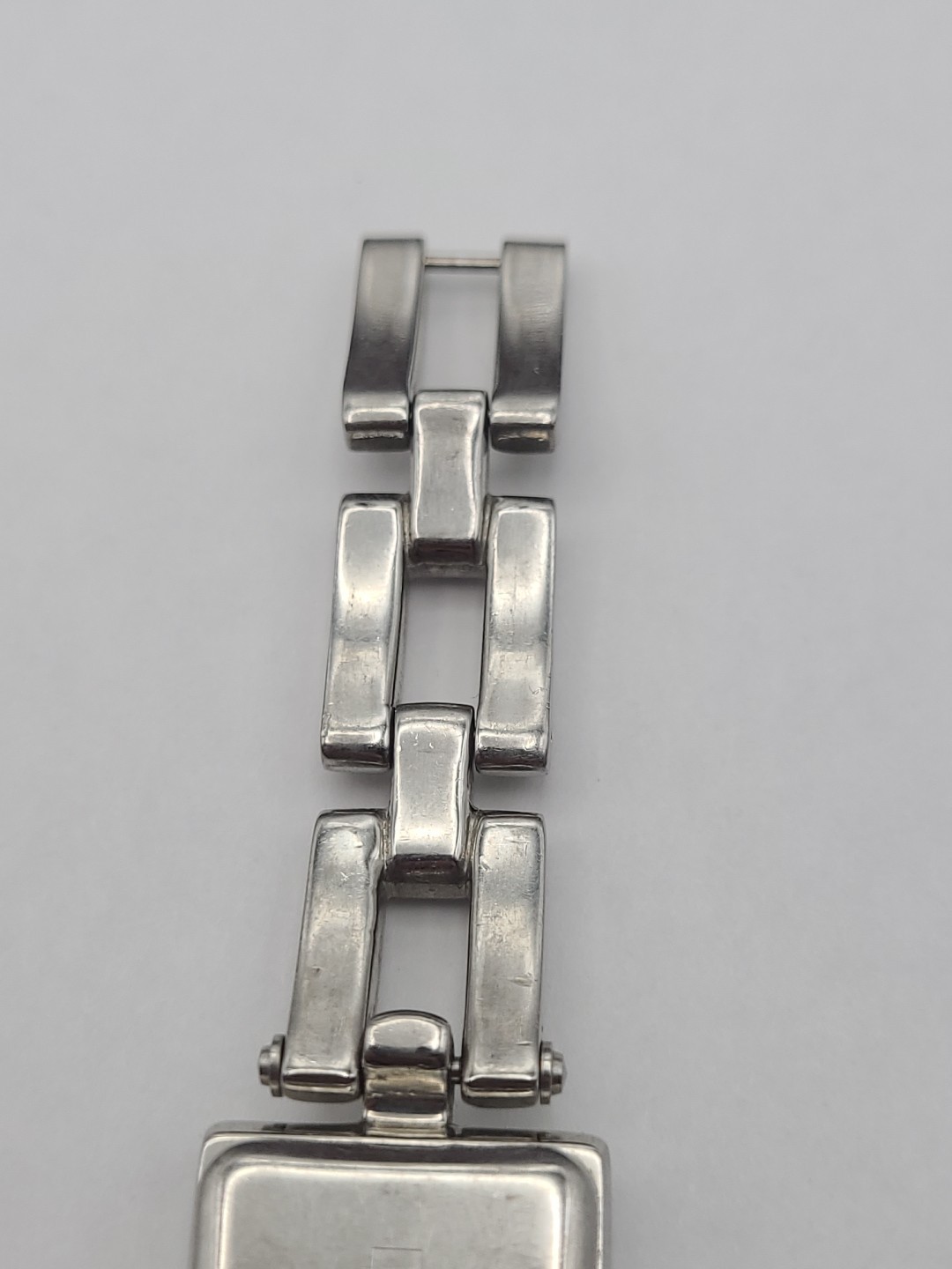 Vintage Fossil Womans Watch ES-8956 F2 Blue Dial New Battery Working