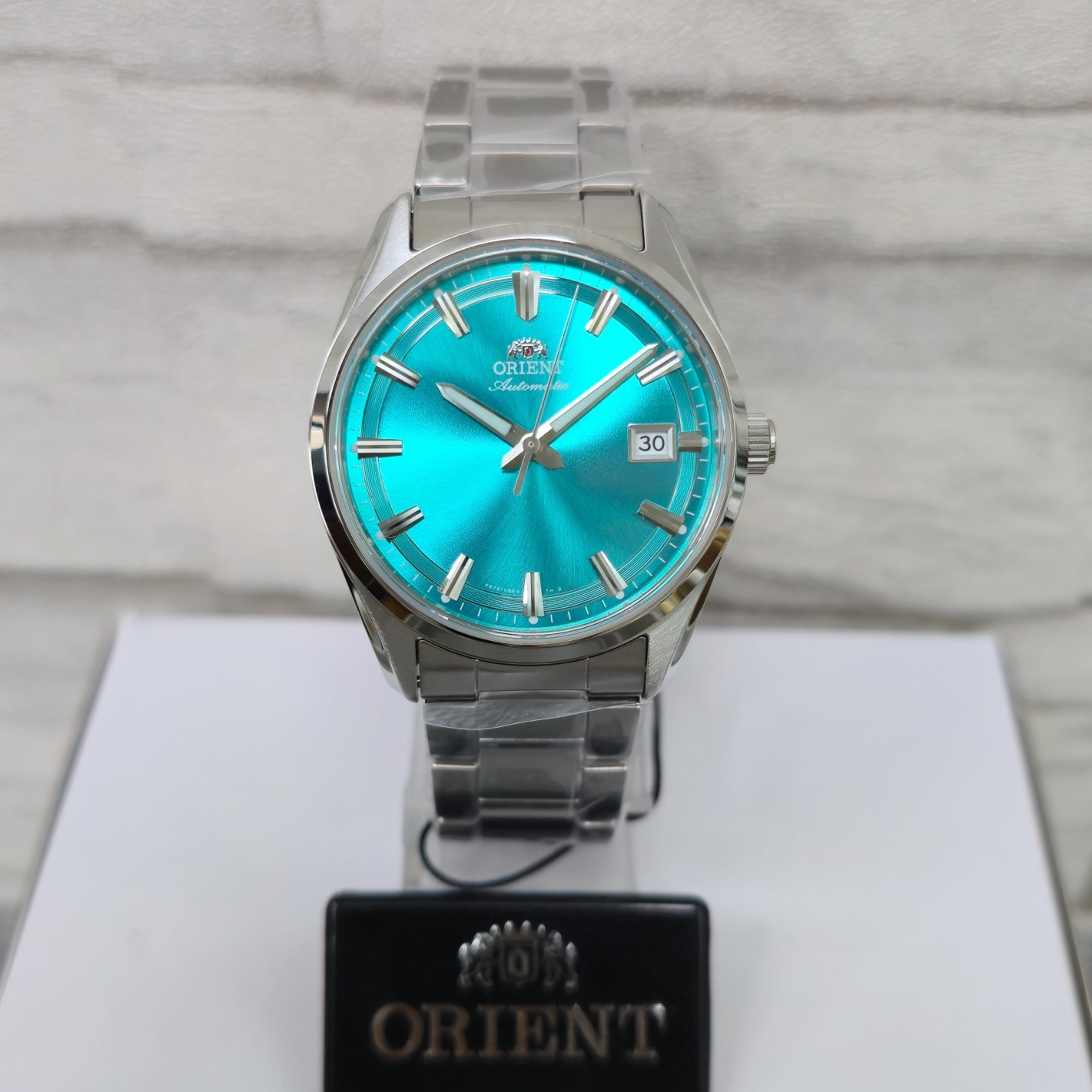 Orient Stretto Date RA-AC0R06 Limited Edition Green Dial New Full Set Mens Watch