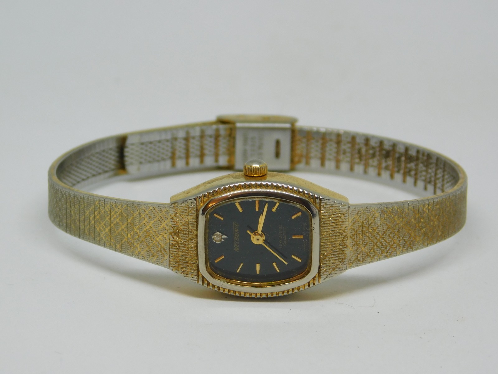 Vintage Nelsonic N78BD Diamond Gold Tone Quartz Analog Women’s Watch New Battery
