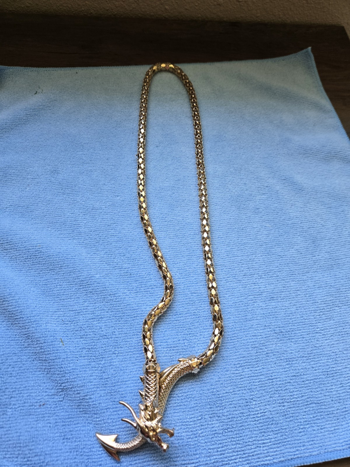 Gold-colored costume jewelry lot, 1,392.1 grams