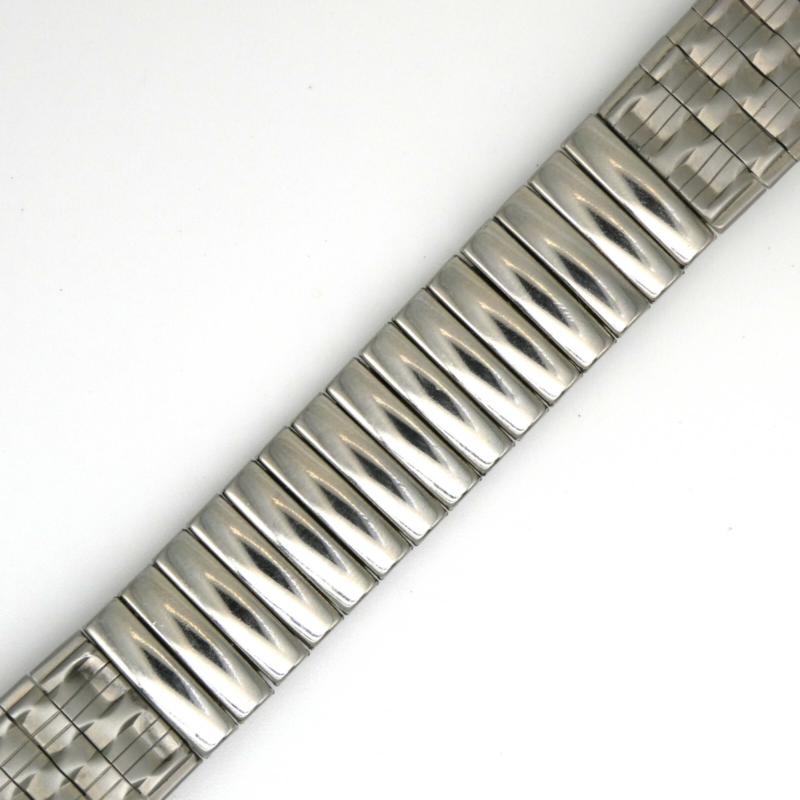 Vintage Harline 17.4 mm stainless steel wristwatch bracelet w/center expansion