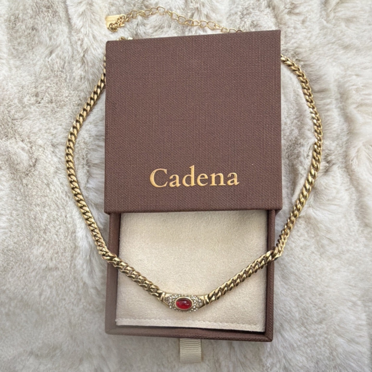 Cadena Gold Chain Pendant Necklace with Red Oval Gemstone
