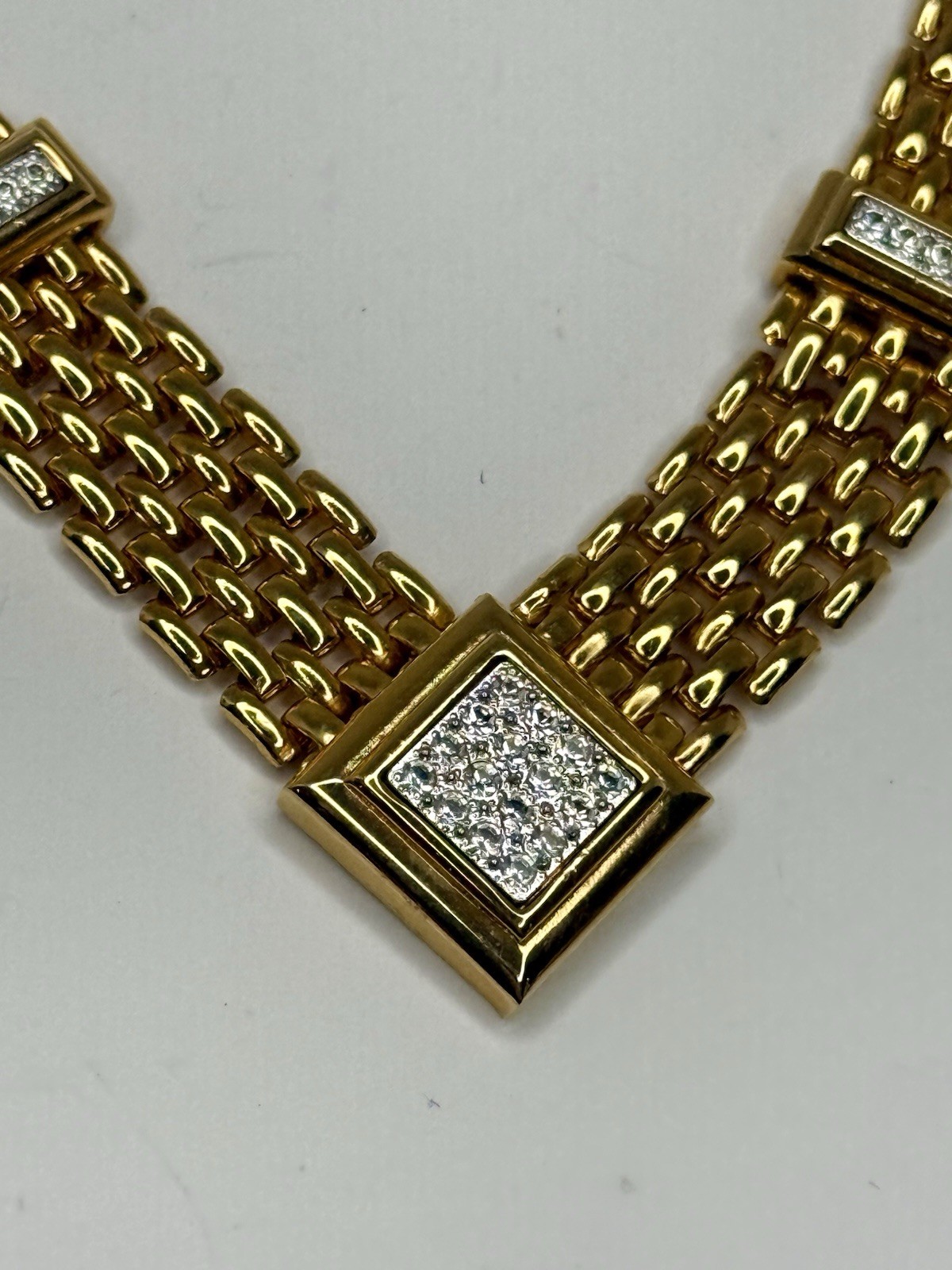 Vintage AVON Brick Chain V Shape Pave Rhinestone Push Lock GoldTone Necklace 16”