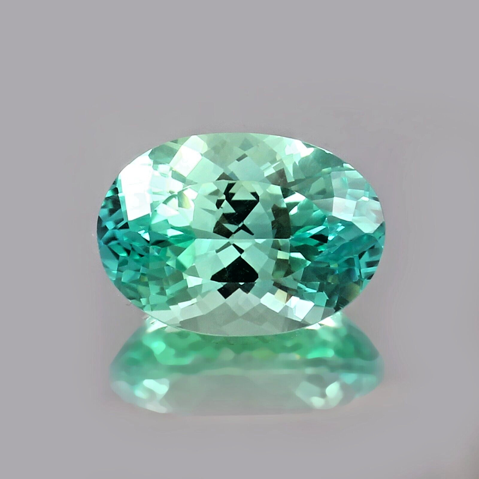 AAA Natural Ceylon Blue Green Parti Sapphire 11.70 Ct Oval Cut Loose Gemstone