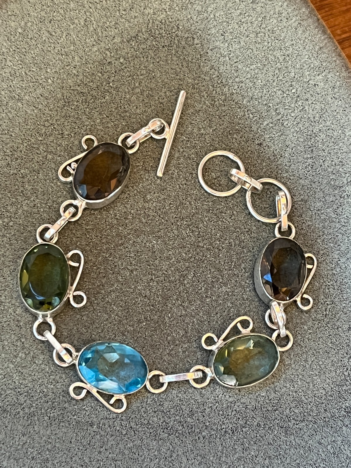 Brown Green & Blue Oval Faceted Glass in Nonmagnetic Silver Frame LInk Bracelet