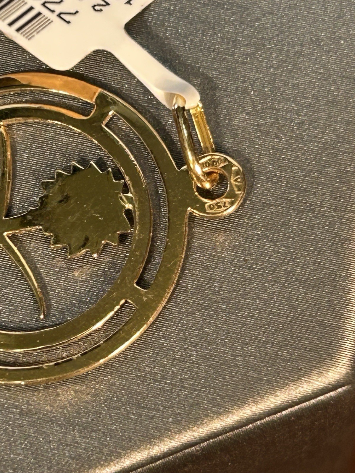 YellowGold Saudi Arabia Palm Tree & Crossed Swords National Emblem Pendant Charm