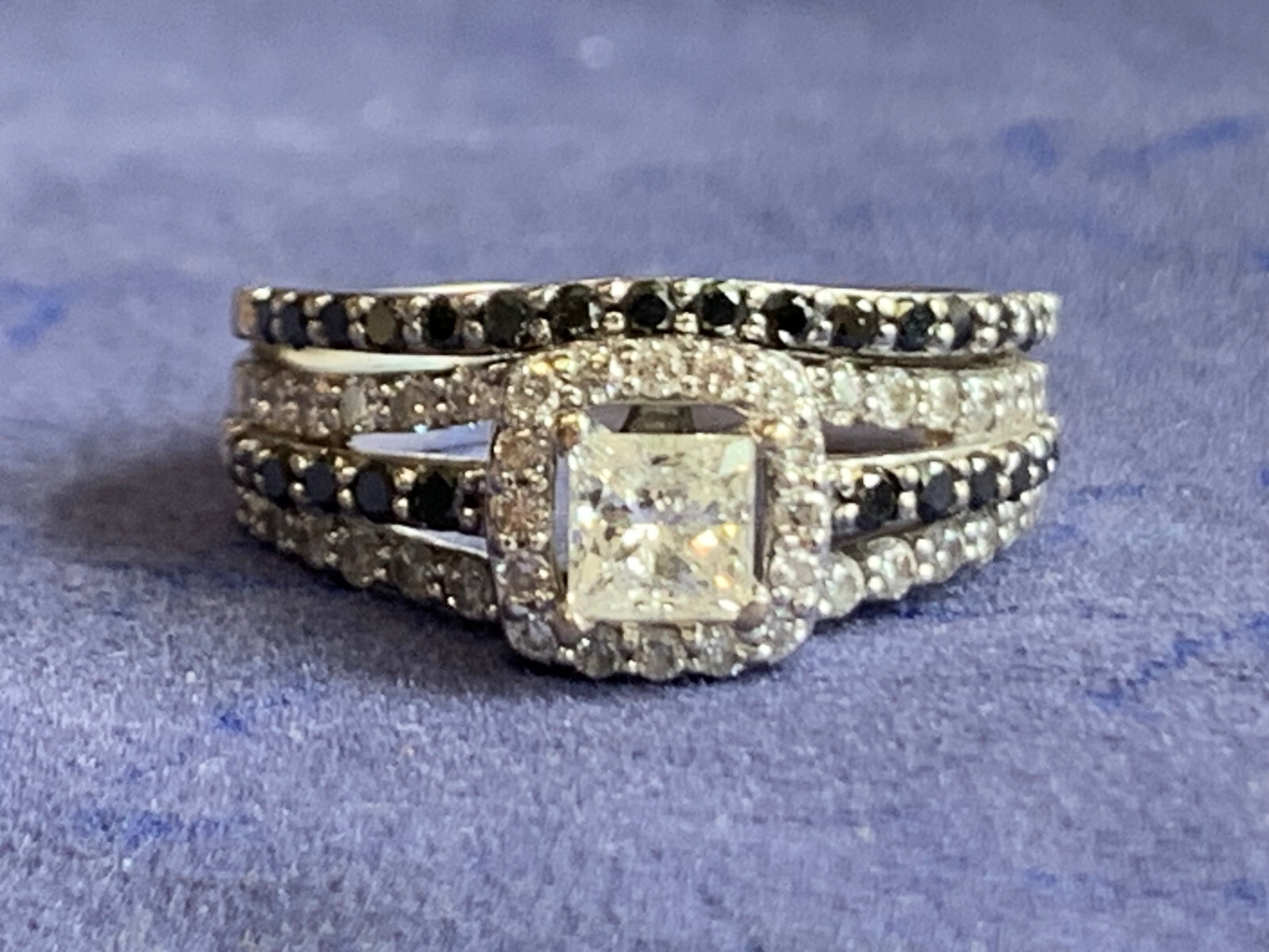 14K White Gold Diamond Ring 5.67g Fine Jewelry Size 5 Band Black Stones *READ*