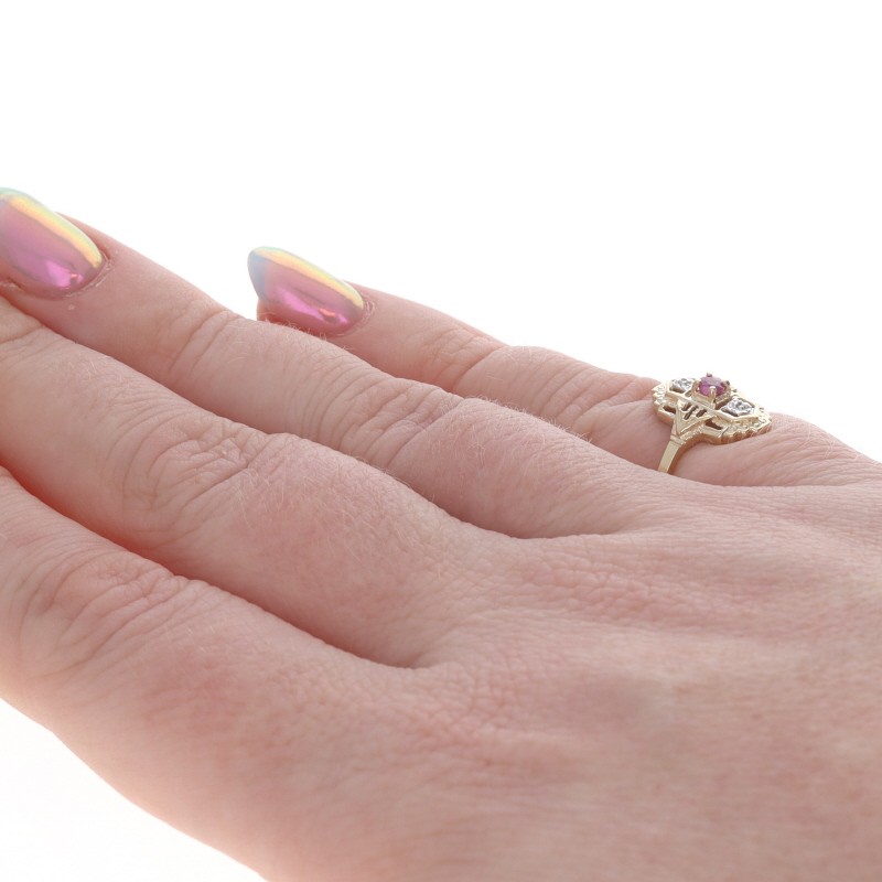 Yellow Gold Ruby Diamond Ring – 10k Round .12ctw