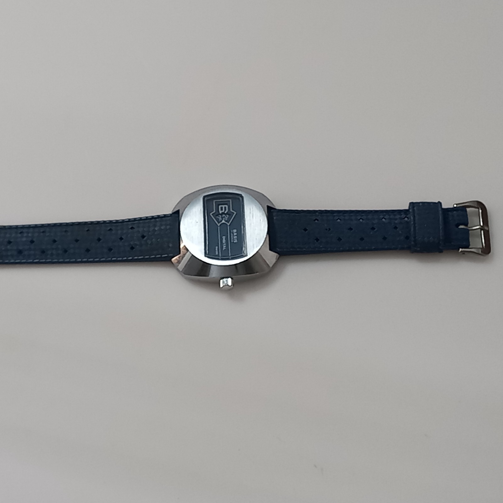 NOS 1960-70’S SWISS BASIS DIGITAL JUMP HOUR MANUAL WIND 17J WATCH + TROPIC STRAP