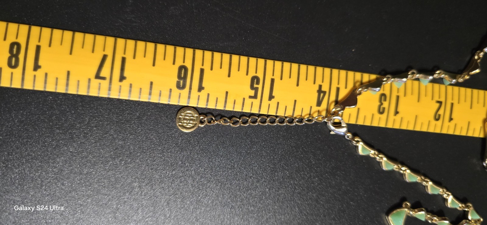 2009 House of Harlow 1960 Nicole Richie Pyramid Stations Necklace Mint Gold Glow