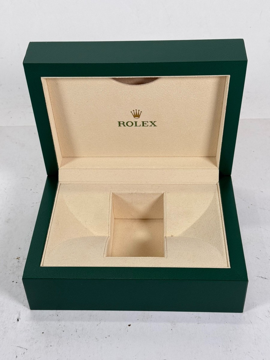 VINTAGE GENUINE ROLEX watch box case 39139.01 green wave no inner 251212001eA