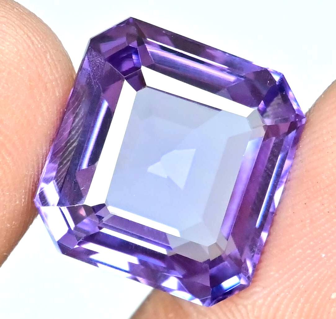 Flawless Natural Alexandrite Color Change 20.00 Ct Octagon Certified Gemstone