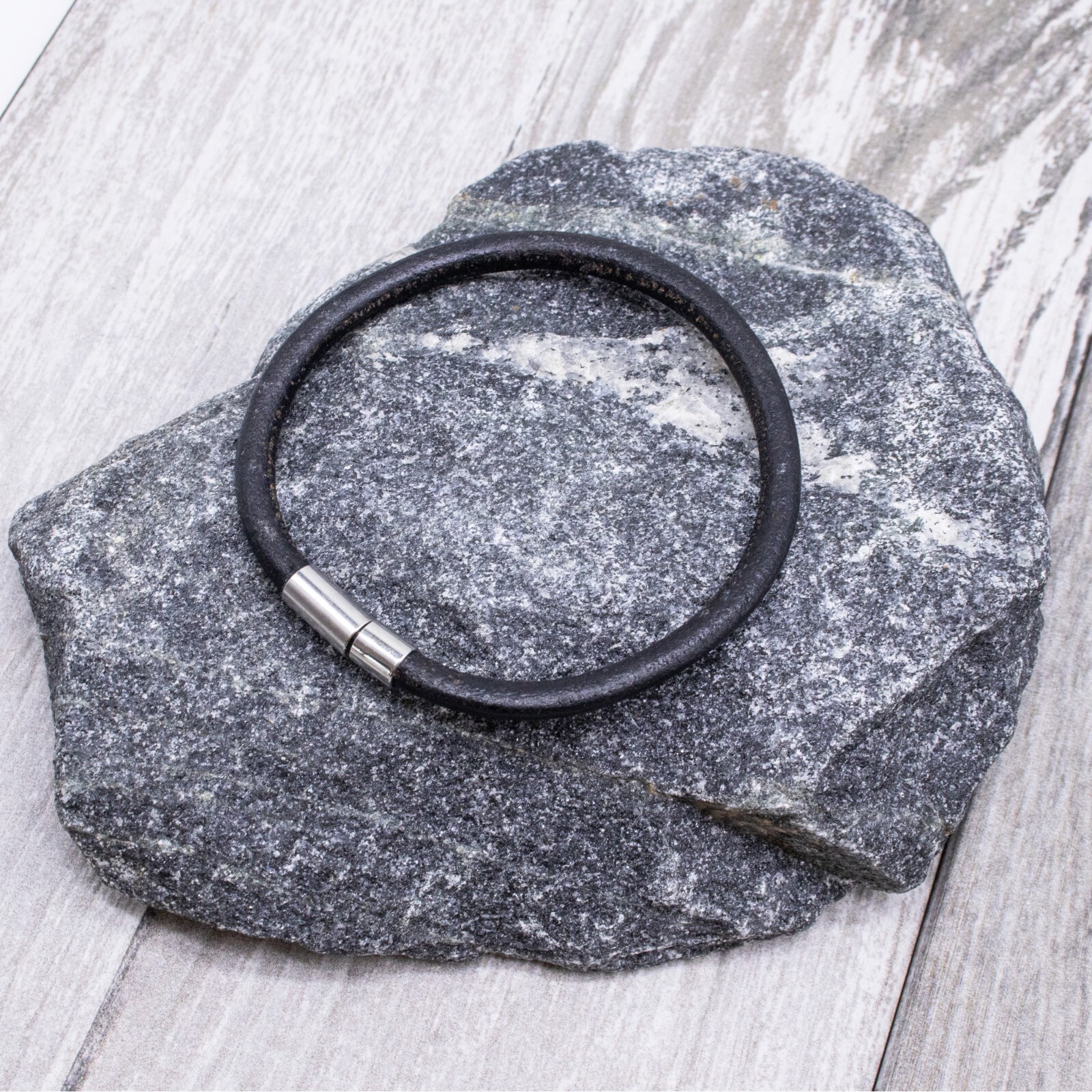 Fablinks Leather Bracelet for Men, Bracelets for Teens, Mens Jewelry, Cool Men’s