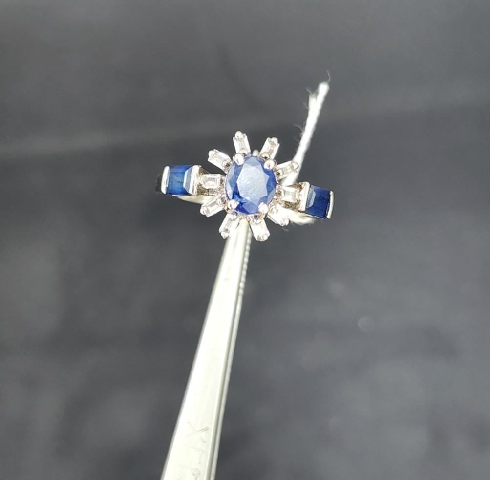 Handmade 2.0ct Natural Blue Sapphire Ring | 3.6gm 925 Sterling Silver – Ceylon