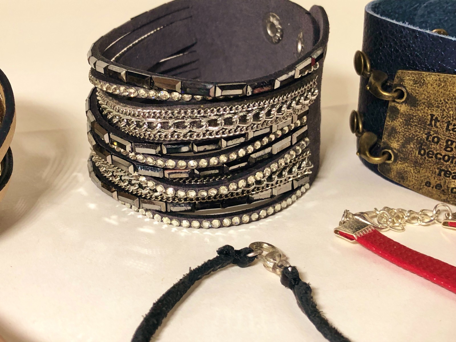 Women’s Mixed Lot of 7 Leather/Faux Fabric Bracelets Mixed Colors and Age