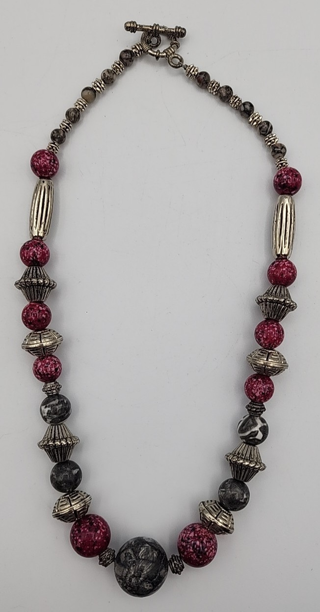 Necklace Artisan Handmade Agate & Silverplate 18″