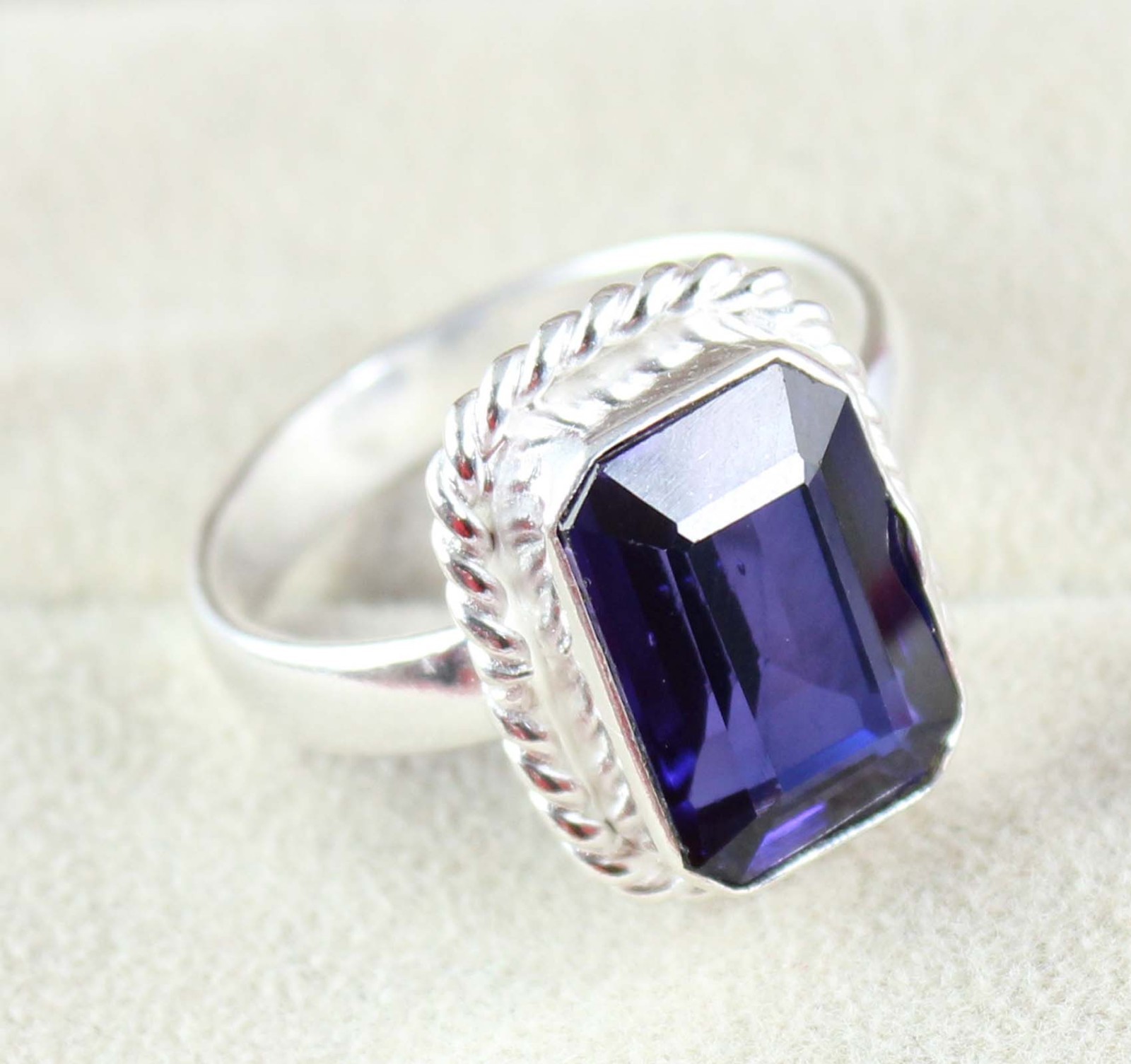 AGI Certified 17.50 Ct Natural Emerald Cut Boysenberry Sapphire Gemstone Ring