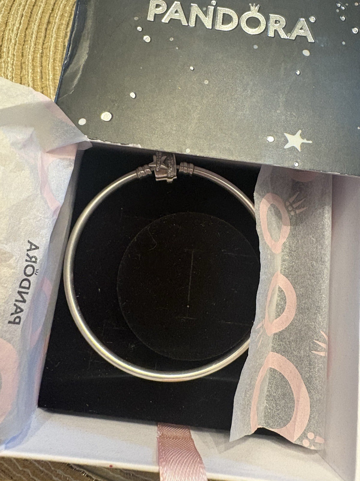 Pandora Moments Limited Edition Shooting Star Bangle Bracelet 7.5 Inches / 19 cm