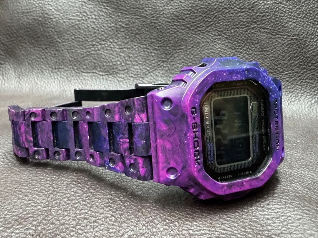 CASIO G SHOCK Forged Carbon GCW B5000UN 6JR