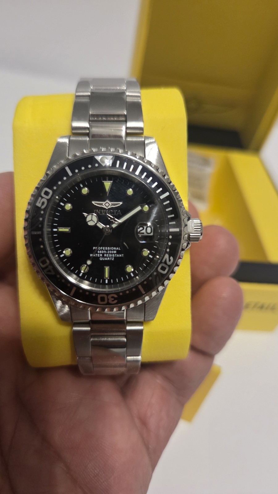 Invicta Pro Diver Anchoris Men’s Watch 37.5mm Black Dial Steel