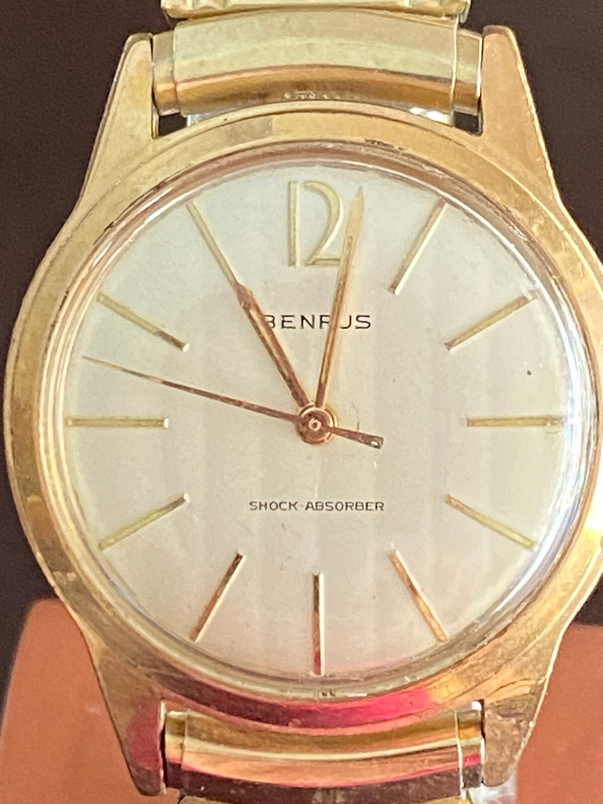 VINTAGE MEN’S BENRUS WRIST WATCH, MODEL DR2F, KEEPING TIME, VERY NICE CONDITION