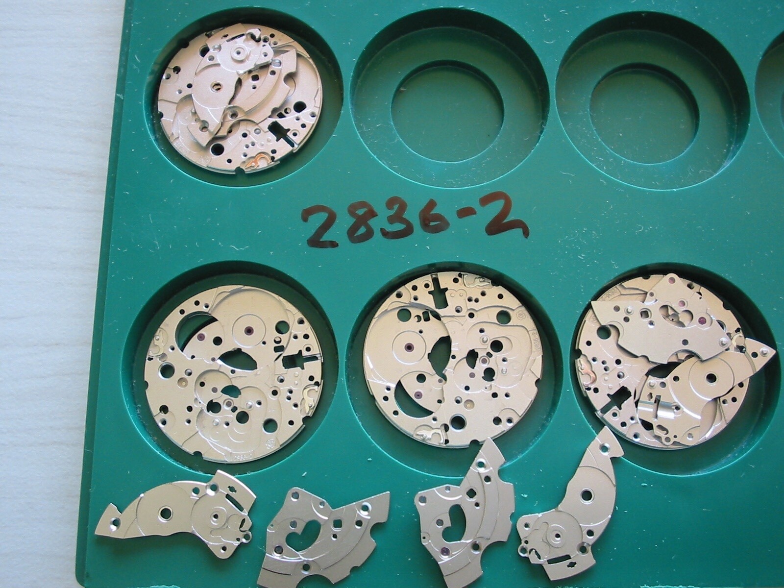 ETA 2836-2, new original main plate #100 in yellow or white, your choice