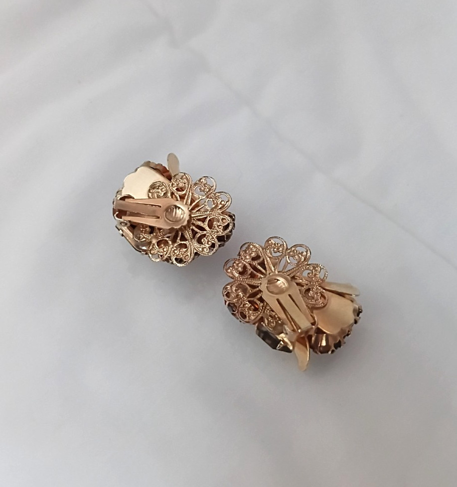 Vintg Carnegie, Caviness, Hobe Unsigned Rhinestone Clamper Bracelet Earrings Set