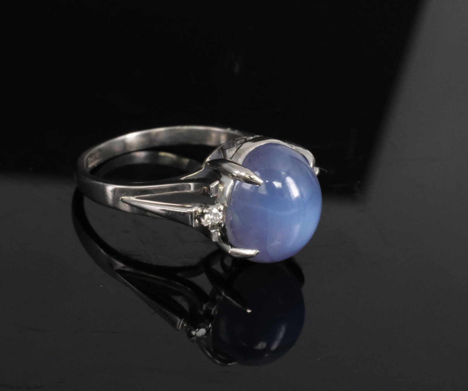 9.14ct GIA Ceylon No Heat Star Sapphire & 0.02ct Diamond Platinum Ring, Size 5.5