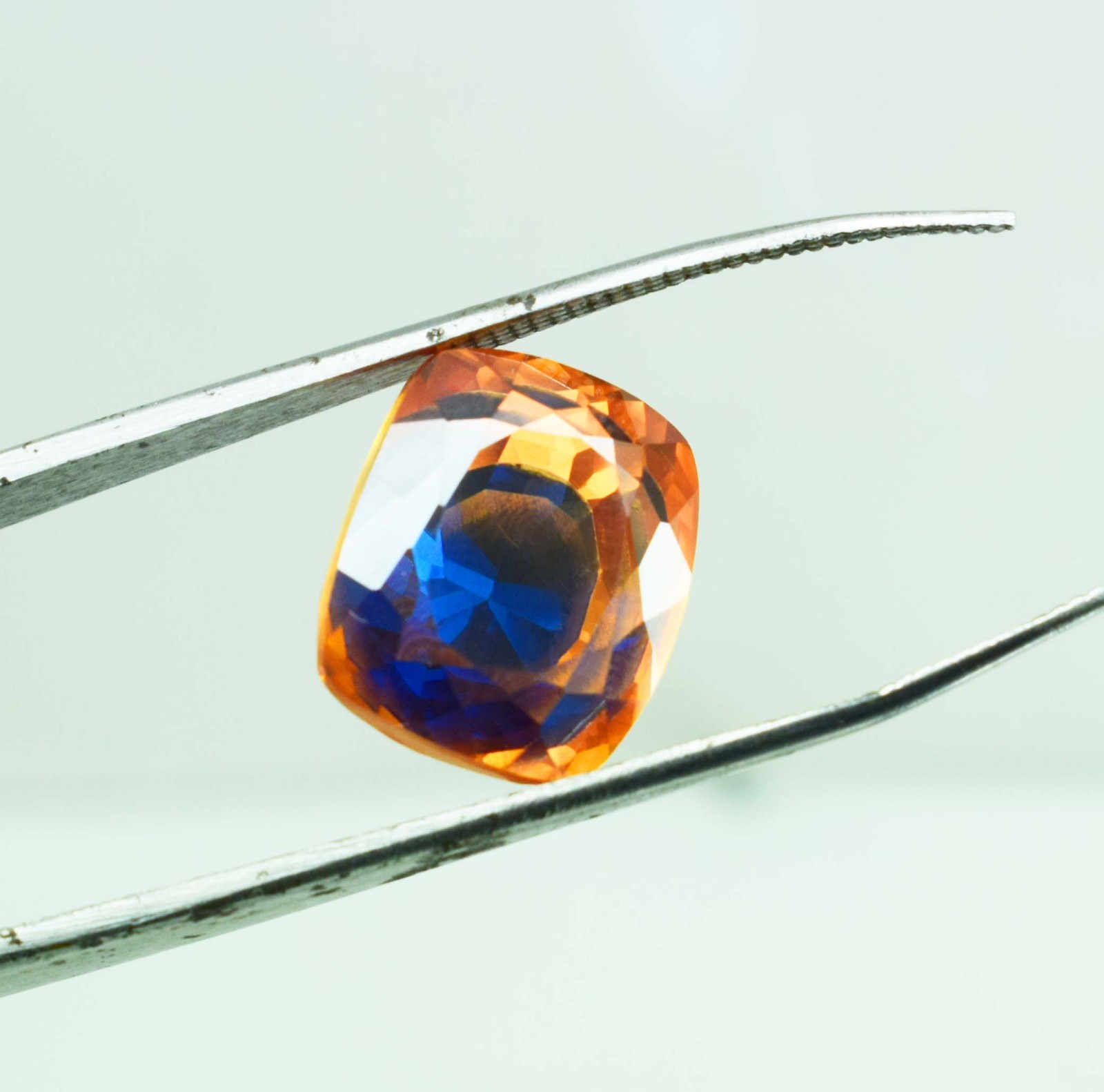 12Ct Natural Pitambari Sapphire Bicolor Gemstone Cushion cut loose Pitambari