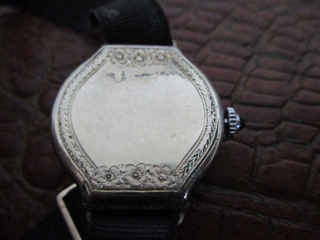 Antique 1920s HAYNE Swiss 16-Jewel Art Deco Ladies Wristwatch – 14K GF fancy cro