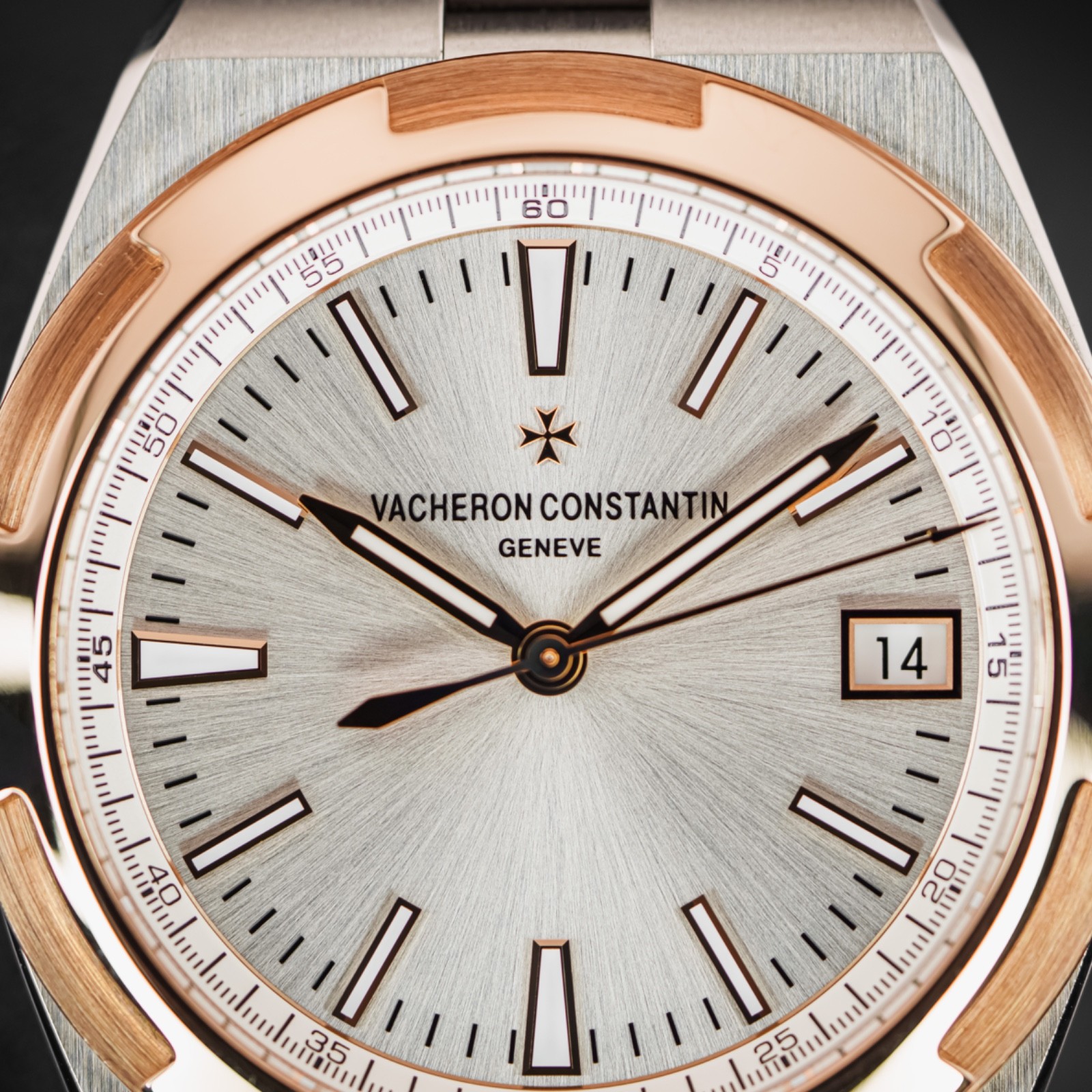 New Vacheron Constantin Overseas 41 Gold Silver Dial Complete 4500V/000M-B127