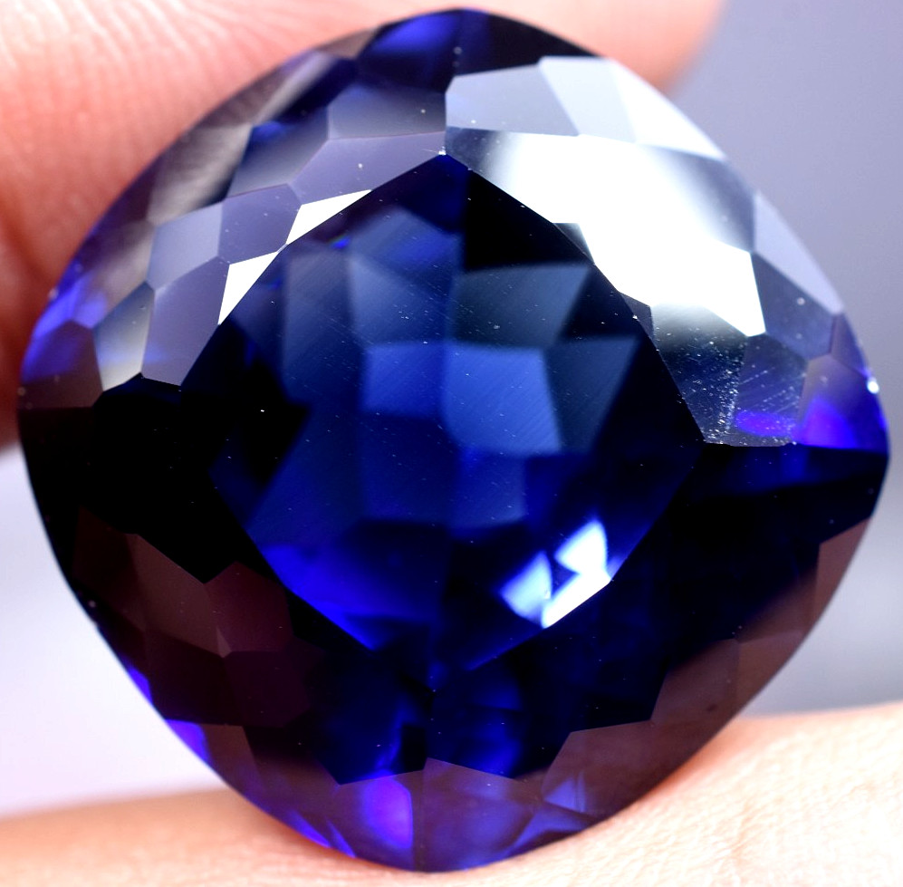 Natural 43.50 Ct Madagascar Royal Blue Sapphire GGL Certified Loose Gemstone