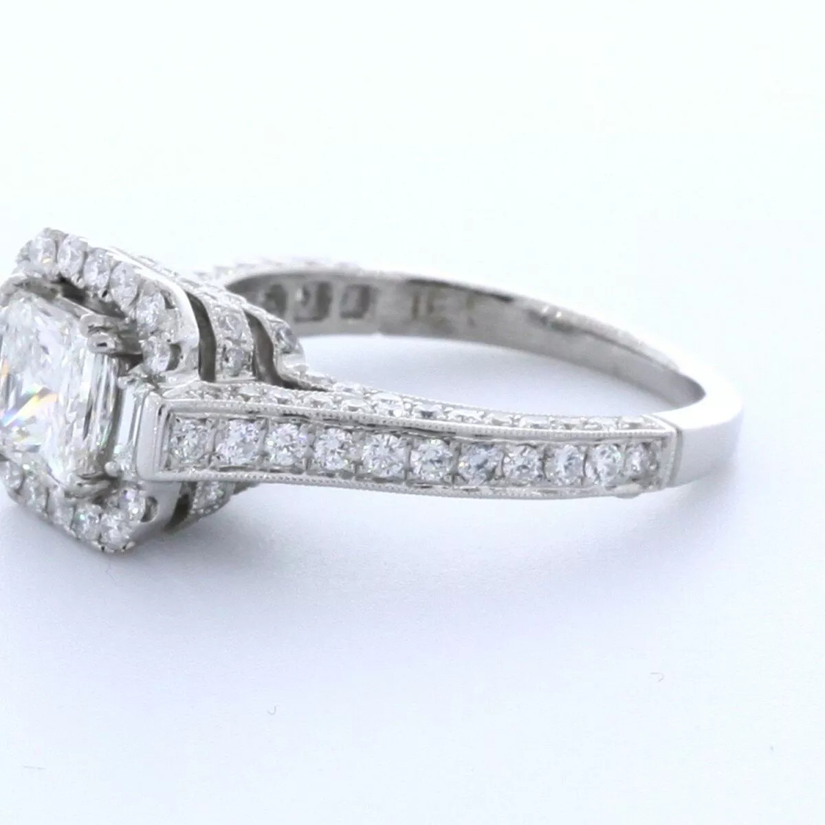 Engagement Ring 18K Gold Under Halo Princess 2.37 Carat Lab-Grown Diamond G VS1