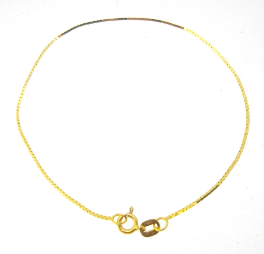 Bracelet RCI 14k yellow gold Square Box link chain 6 3/4 inches long 0.6 mm wide