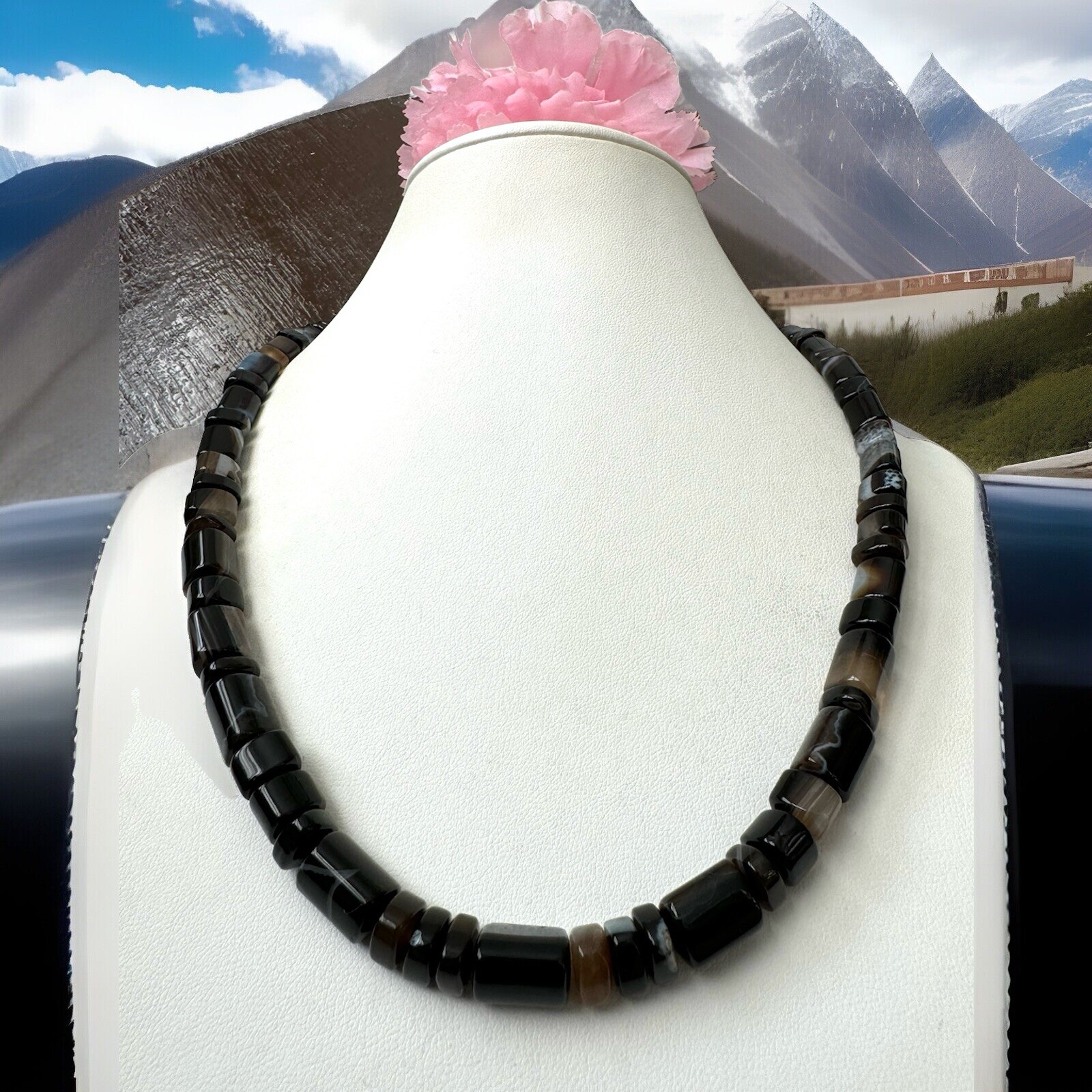 Stunning natural unique shape black and white Akate stone handmade necklace 61gm